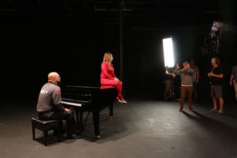 Caso Cerrado con la Dra. Ana Maria Polo (2002)