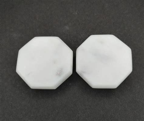 P U Handicrafts White Natural Marble Paper Weight (3"X3") Set of 2 Pcs ...