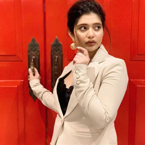 Not only Nusrat Jahan, Yash Dasgupta’s next two films have two stunning ...