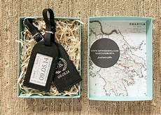 Creative Destination Wedding Invitations by 8 Creative Destination Wedding Invites Weddingmix Creative Destination Wedding Invitations