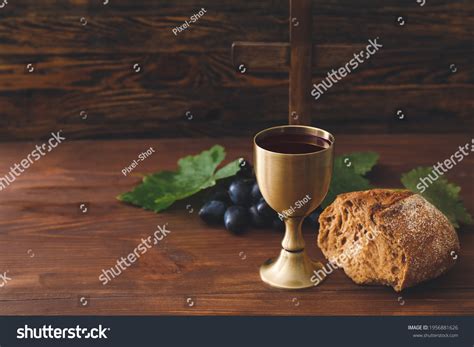 Communion 的图像结果