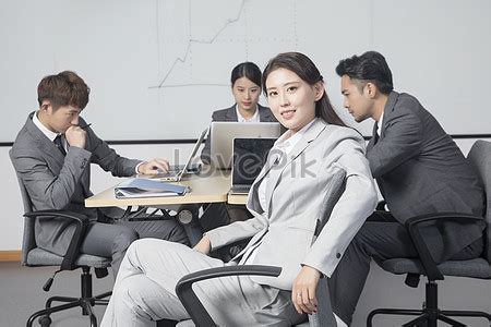 Business People Worker Pic 的图像结果