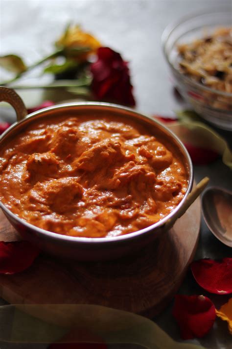Chicken curry with creamy cashew paste (Diary Free) | Soulful And Healthy