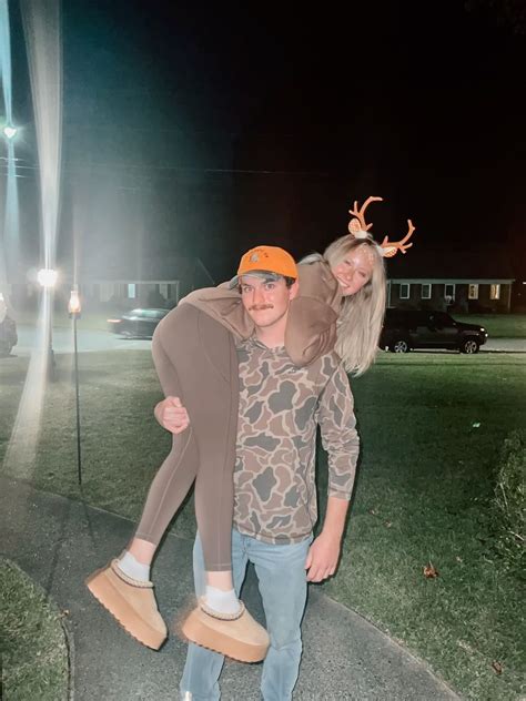 deer and hunter couple Halloween costume 🎃👻🦌 | Cute couple halloween ...