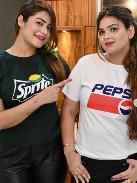 Payal Malik Net Worth 2023: Real name Age, Baby, Music, Husband, Photos ...