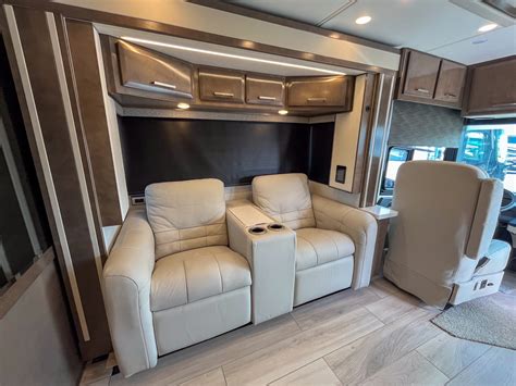 2026 Newmar New Aire 3547 3258 for sale | Bend, OR | Beaver Coach Sales