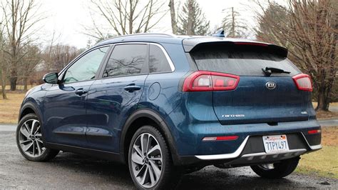 2017 Kia Niro: gas mileage review