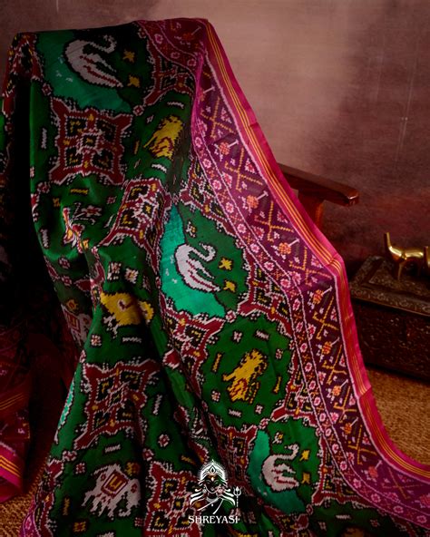 Handloom Pure Rajkot Patola Silk Saree – SHREYASI