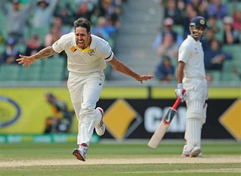 Mitchell Johnson ruled out of 4th Test with hamstring injury