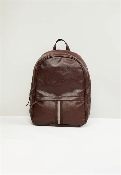 Buy Men Solid Backpack Online at just Rs. 1299.0 - 1000012455096 | Max ...