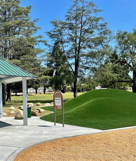Thousand Oaks Community Park - Conejo Recreation and Park District