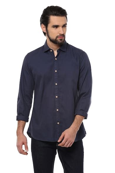 Buy Men Navy Regular Fit Solid Full Sleeves Casual Shirt Online ...