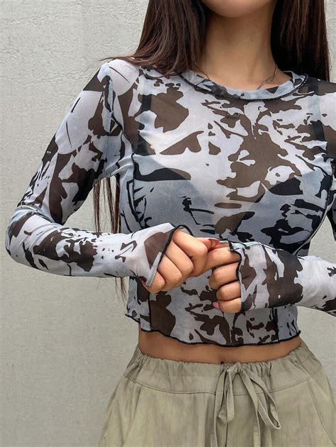 DAZY Top corto de malla entallado con flores teñidas y mangas cortas ...