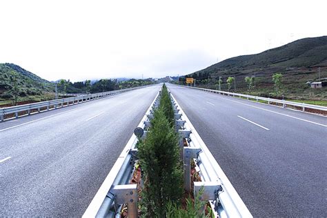 公路安全设施工程-云南道辰交通建设有限公司