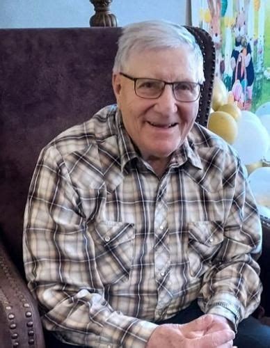 Elhue F. Castle Obituary (2025) - Baudette, MN - Helgeson Funeral Home ...