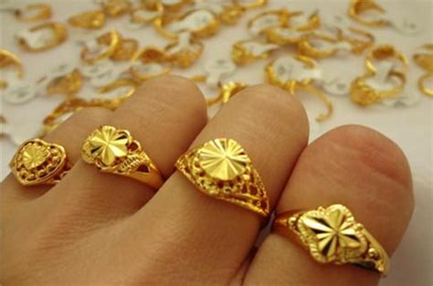 戴金戒指的好处和寓意 日常佩戴需要注意什么 - 中国婚博会官网