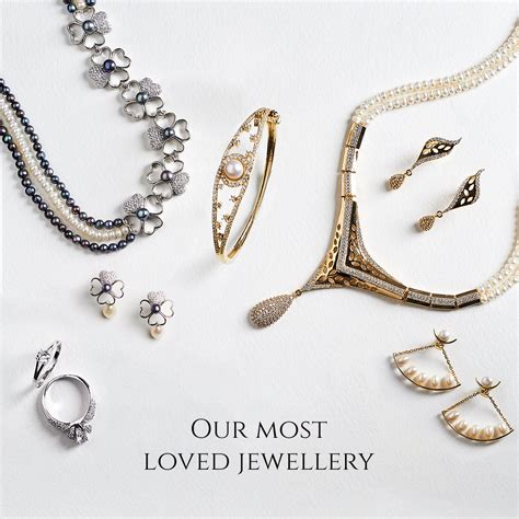 Ravishing Pearl Necklace Set