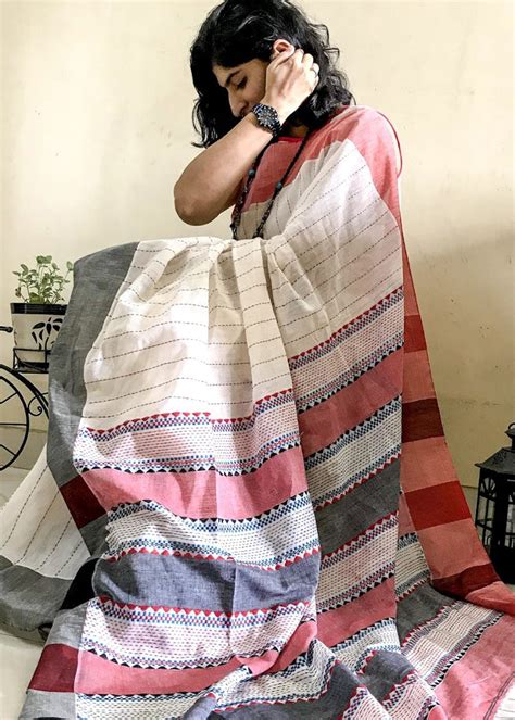 Get Handmade Woven Embroidery Blue Saree at ₹ 1775 | LBB Shop