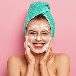 Buy Nutriherbs Activated Charcoal Soap with Aloe Vera 75g for Men ...