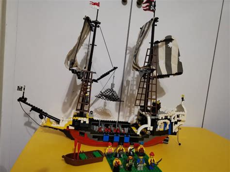 LEGO 6289 Pirates Red Beard Runner | BrickEconomy