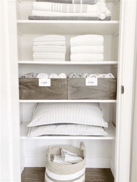 Best Linen Closet Organization Ideas 2025 Low Cost Privacy Fence Ideas ...