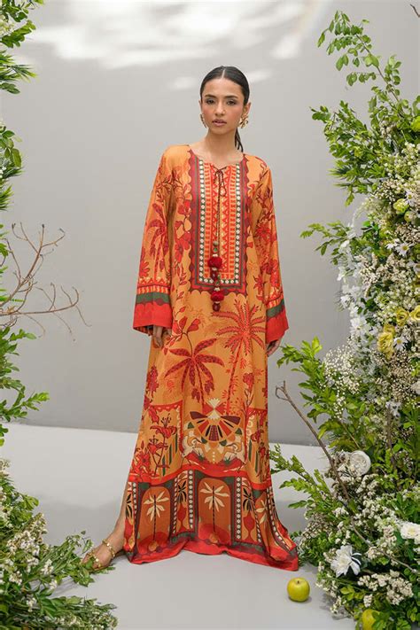 Stylish Kaftan Outfits | Nainpreet - The Collective