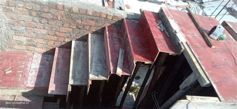 Staircase Designs by Carpenter Rahul Rathore, Ujjain | Kolo