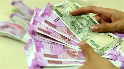 7th Pay Commission latest news: How this formula may impact central ...