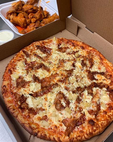 Pete's Pizza - Menu, Hours & Prices - 111 Lakeshore Rd, St Catharines, ON