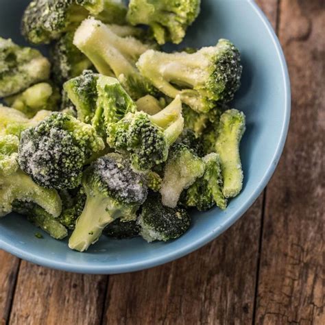 How to Freeze Fresh Broccoli (For the Best Taste Later On)