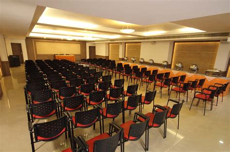 Cloud 9 Hotels - The Best Munnar-Airport transit,Thattekkad, Kerala ...