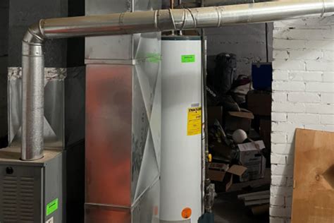 Renter hit with urgent warnings after sharing photo of hazard discovered in their home: 'This ...