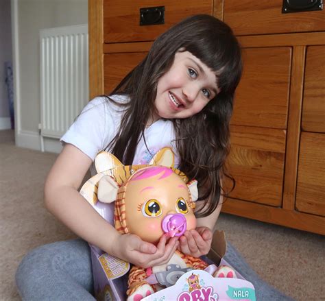 Cry Baby Doll REVIEW - The Doll That Cries Real Tears