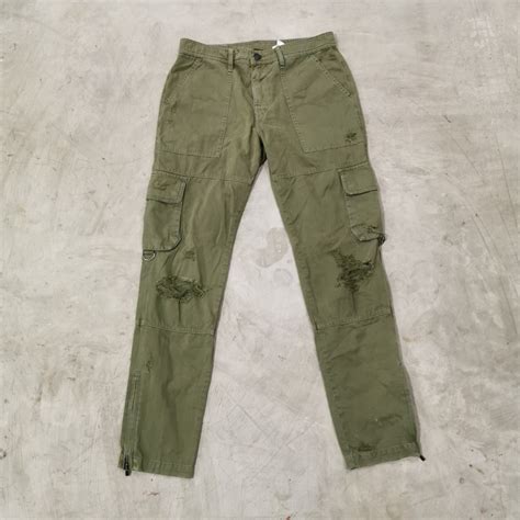 True Religion cargo pants, Men's Fashion, Bottoms, Jeans on Carousell