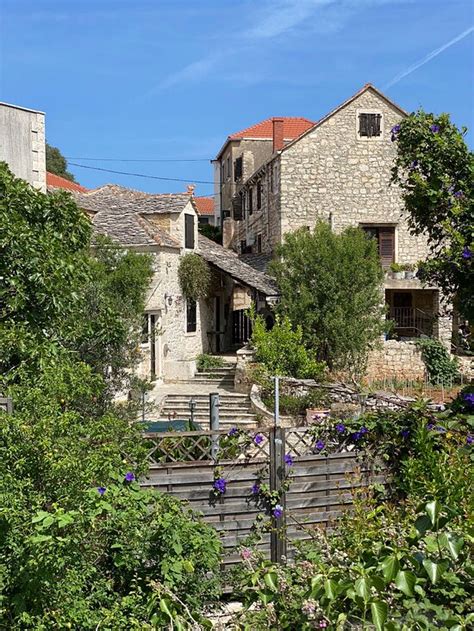 SITUS RESIDENCE (Split) - Guesthouse Reviews, Photos, Rate Comparison ...