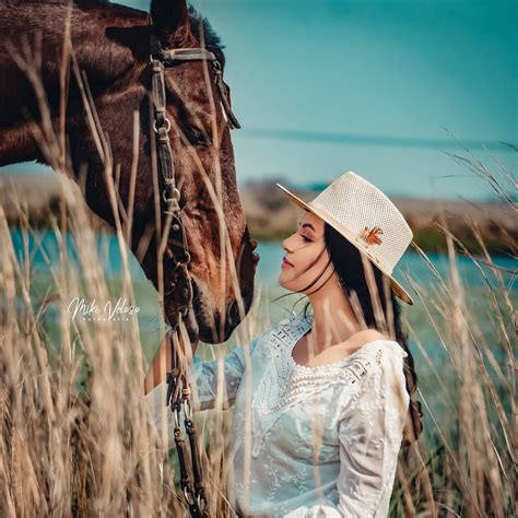 Melissa Mercado (@melifmercado) • Instagram photos and videos