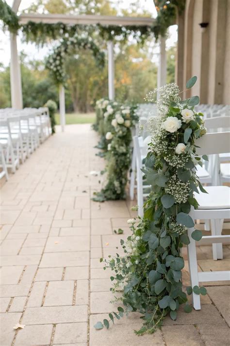 21+ Charming Wedding Aisle Decor Ideas