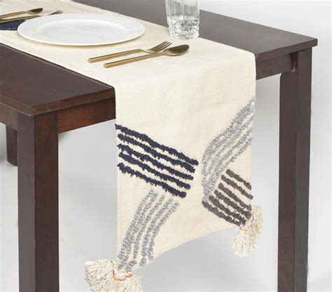 Table Runner – GAAIA
