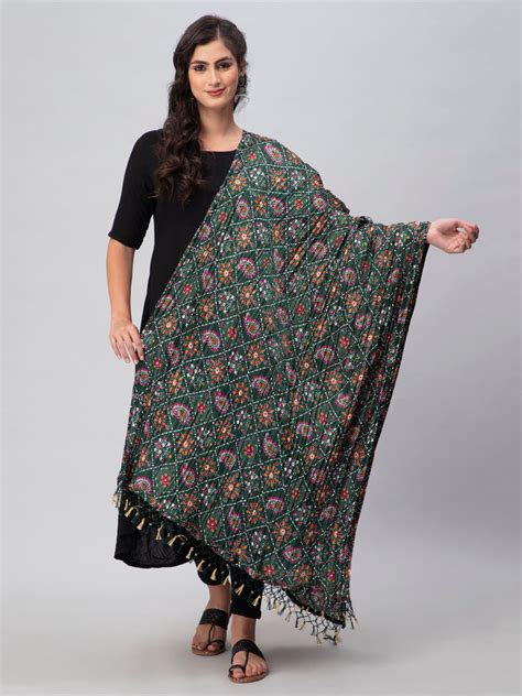 Diwali Sale Green Silk Printed Crushed Dupatta || SHOP NOW!! – Aditi Wasan