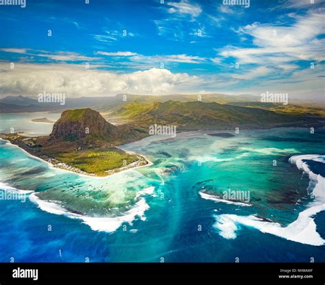 Aerial view of the underwater waterfall. Mauritius Stock Photo - Alamy