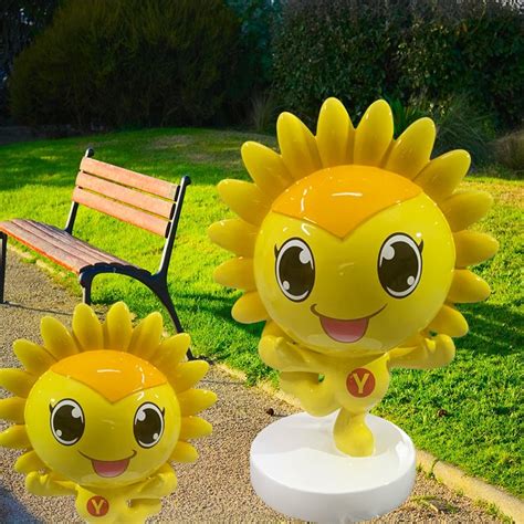 玻璃钢卡通太阳花雕塑 植物公仔 动漫吉祥物 幼儿园向日葵造型