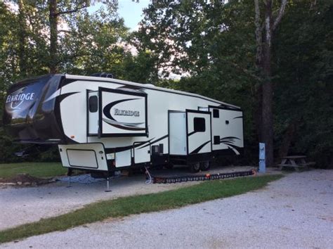 BUCK CREEK CAMPGROUND AND DRIVING RANGE (Marion) - Campground Reviews ...