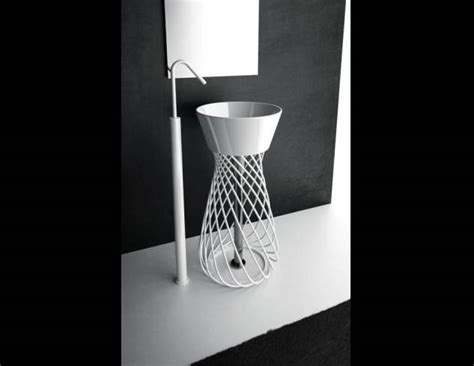ARTCERAM WIRE FREE STANDING WASH BASIN