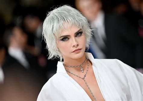 Cara Delevingne Net Worth: Model & Actress