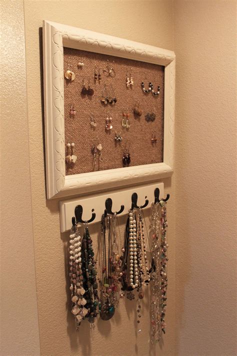 diy jewlery holder | Diy jewelry holder, Jewelry organizer diy, Jewelry ...