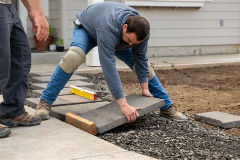 How to Install a Stepping Stone Walkway with Pavers | DIY