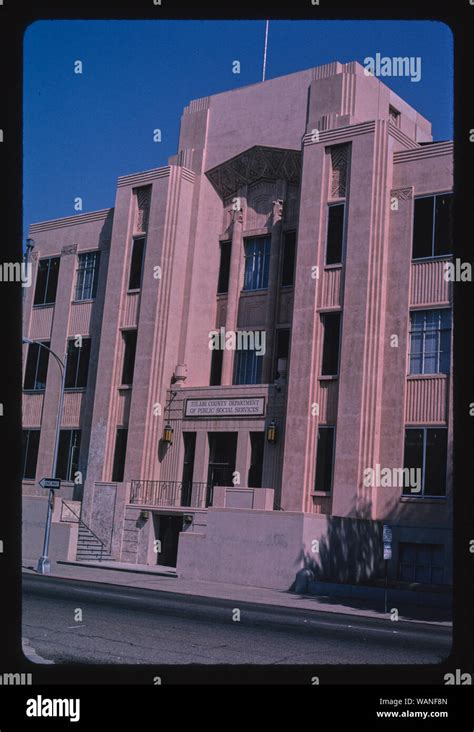 Courthouse, angle 1, Court Street, Visalia, California Stock Photo - Alamy