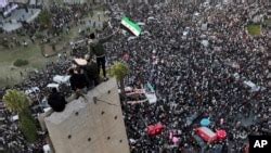 US removes $10M bounty on leader of rebel group now in charge of Syria