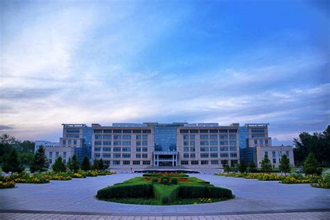 青海拟筹建的理工类重点大学“西宁大学”正式开工建设，预计2024年招生 - 知乎