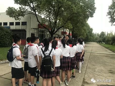 【社会实践】树人学校九龙湖校区初一（8）班走进扬州第四水厂_厂长